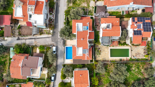 Mavi ve Yeşil Havuzlu Mahalle (Mobile)